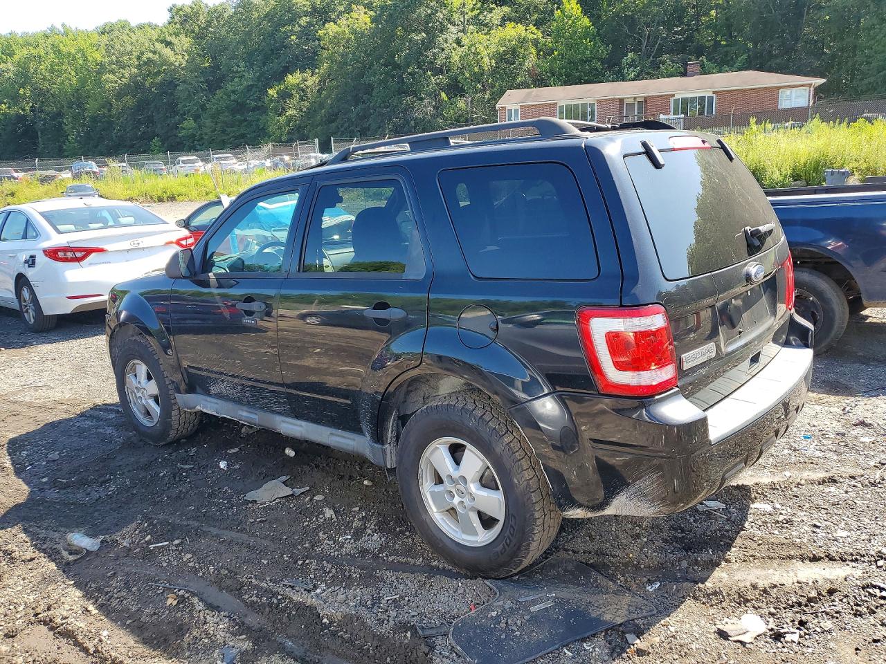 2010 Ford Escape Xlt Black vin: 1FMCU0D73AKC23546