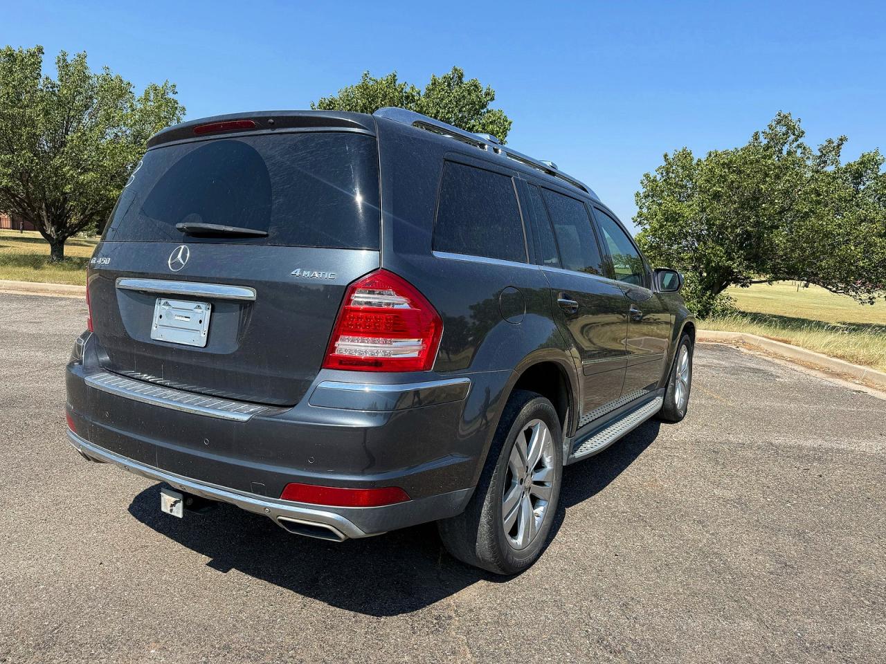 2010 Mercedes-benz Gl 450 4matic Gray vin: 4JGBF7BE7AA612986
