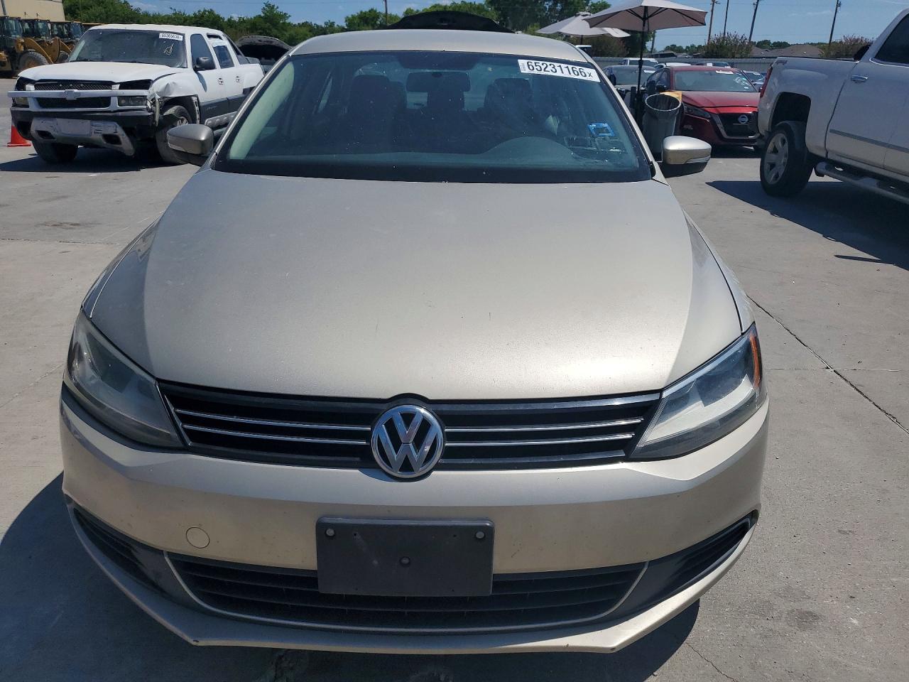 2013 Volkswagen Jetta Se Gold vin: 3VWDP7AJ1DM265328