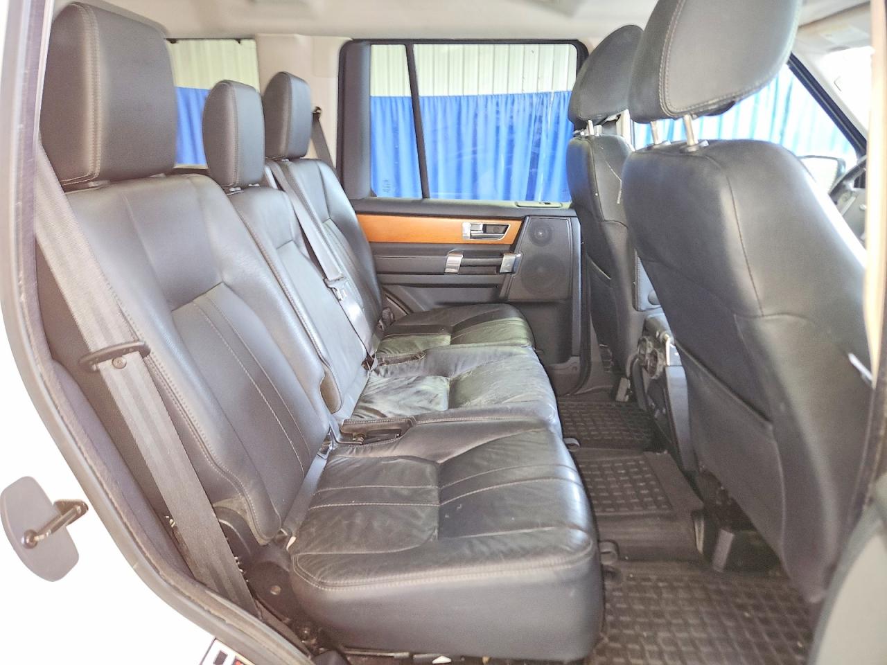 2012 Land Rover Lr4 Hse White vin: SALAG2D47CA624524