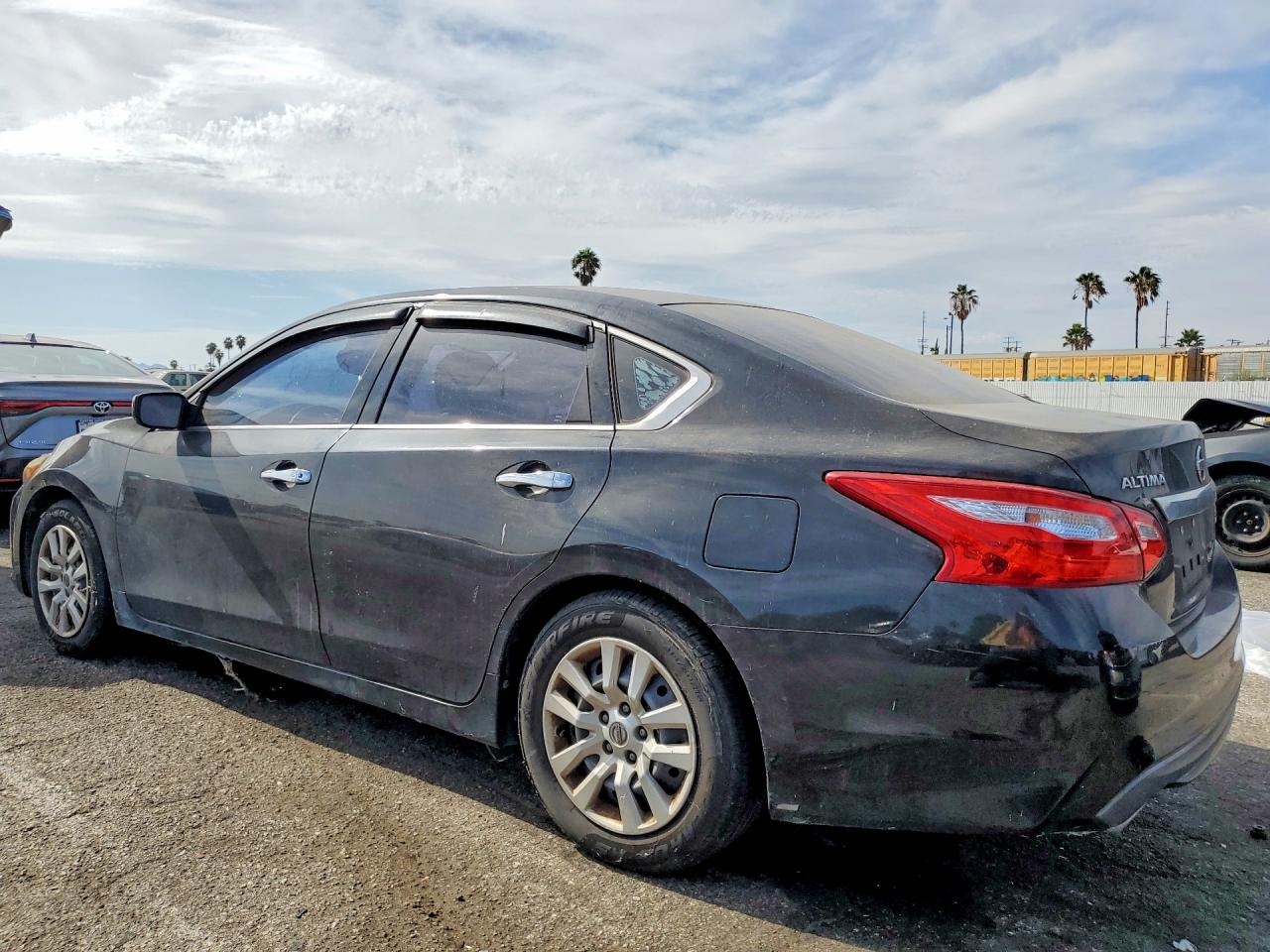 2016 Nissan Altima 2.5 S Black vin: 1N4AL3AP0GC255335