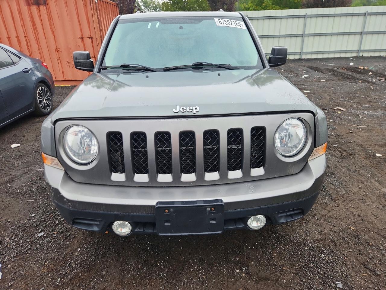2014 Jeep Patriot Latitude Gray vin: 1C4NJRFB9ED512291