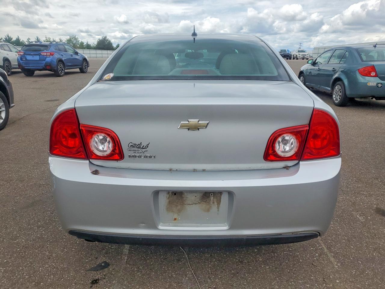2011 Chevrolet Malibu Ls Silver vin: 1G1ZB5E10BF310111