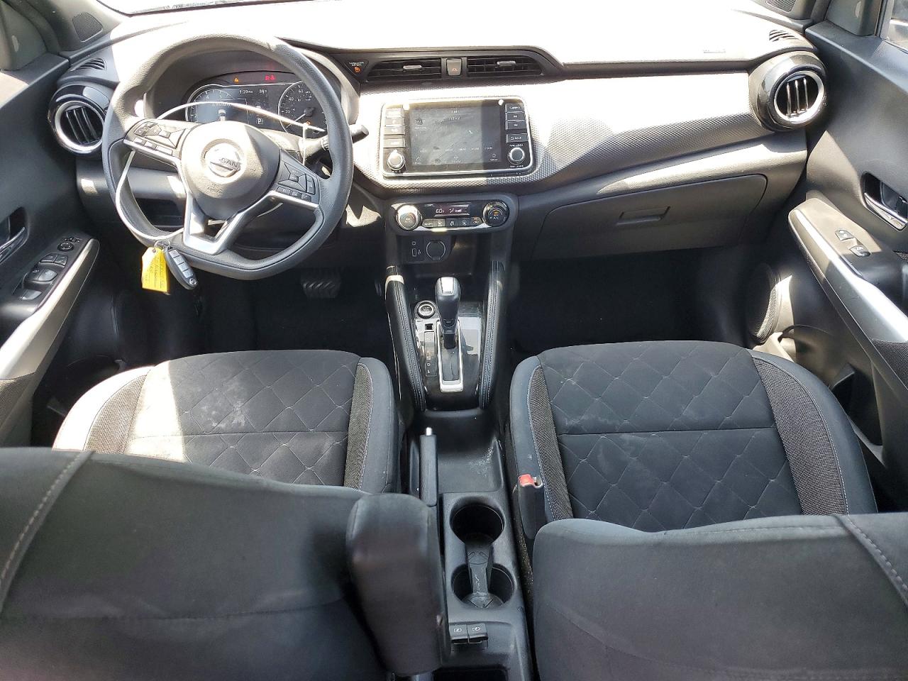 2020 Nissan Kicks Sv Black vin: 3N1CP5CV4LL479675
