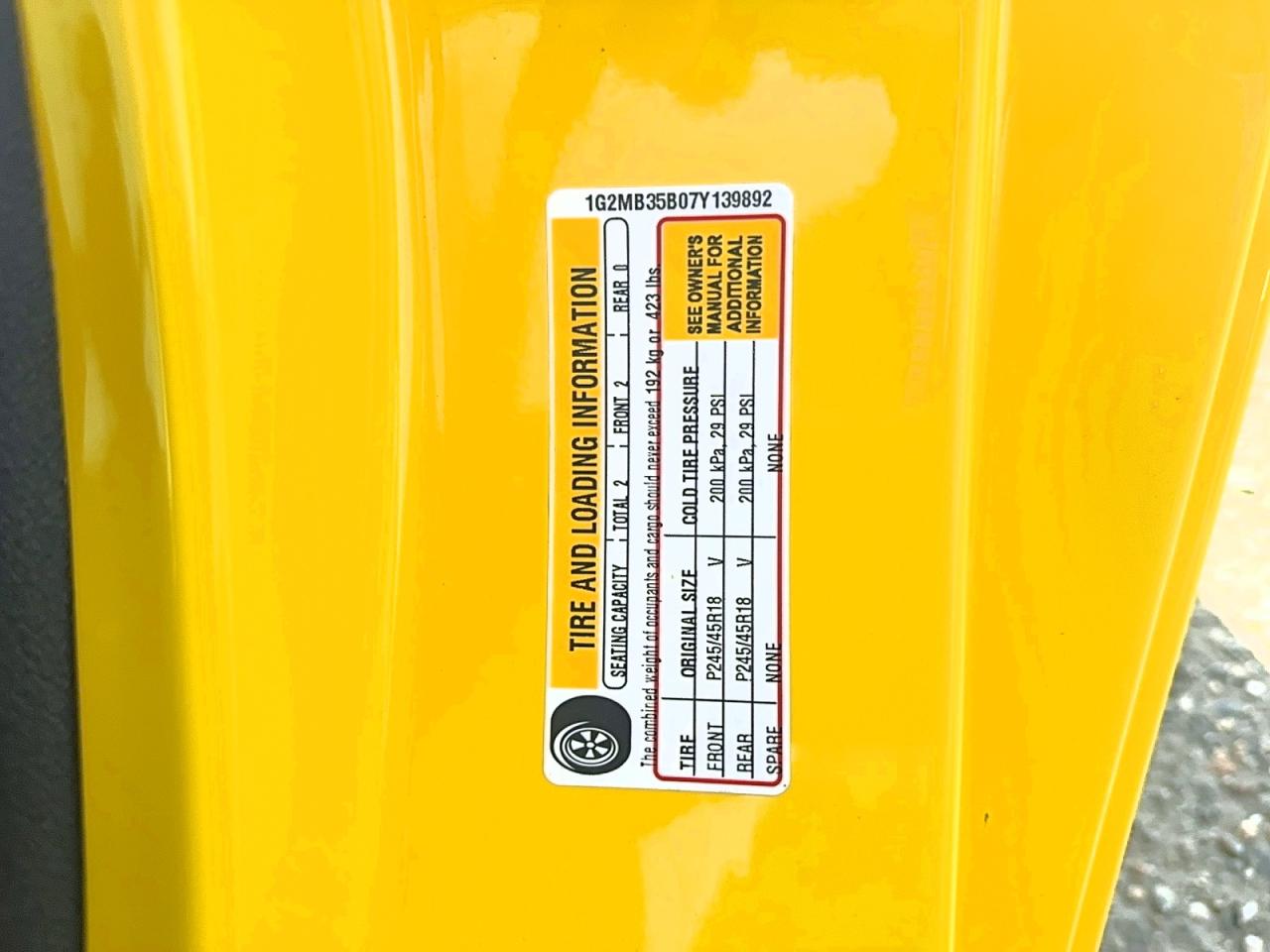 2007 Pontiac Solstice Yellow vin: 1G2MB35B07Y139892