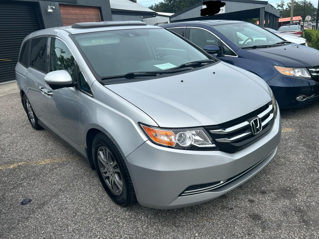 2014 Honda Odyssey Exl Silver vin: 5FNRL5H67EB115787