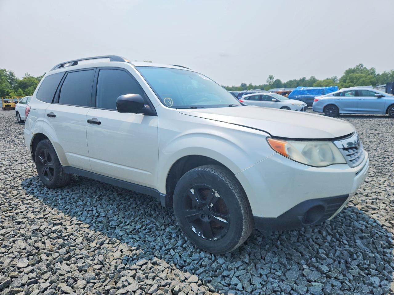 2011 Subaru Forester 2.5x Белый vin: JF2SHBBC9BH731102