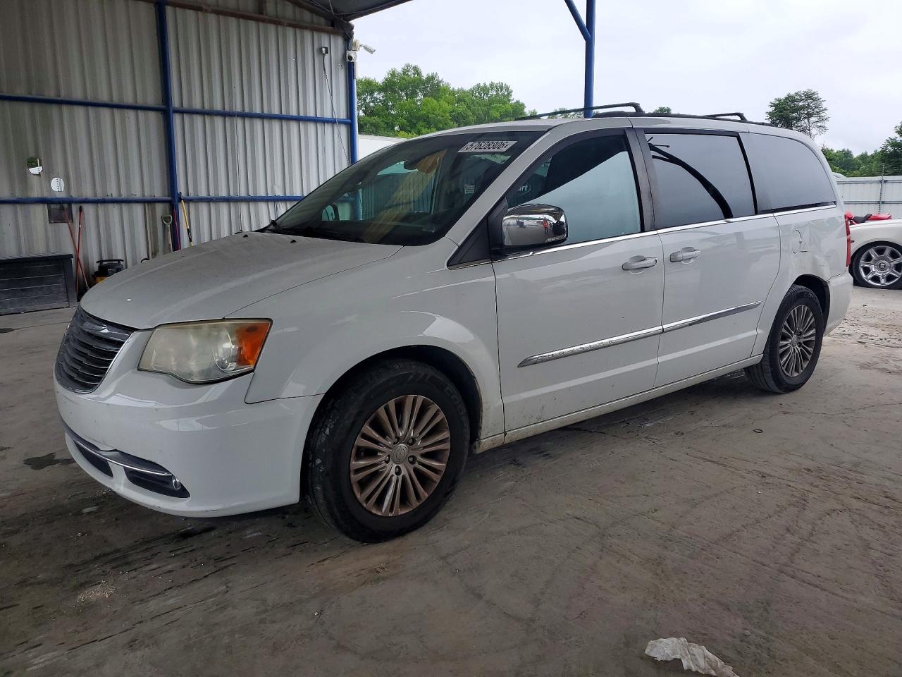 2014 Chrysler Town & Country Touring L White vin: 2C4RC1CG4ER200079