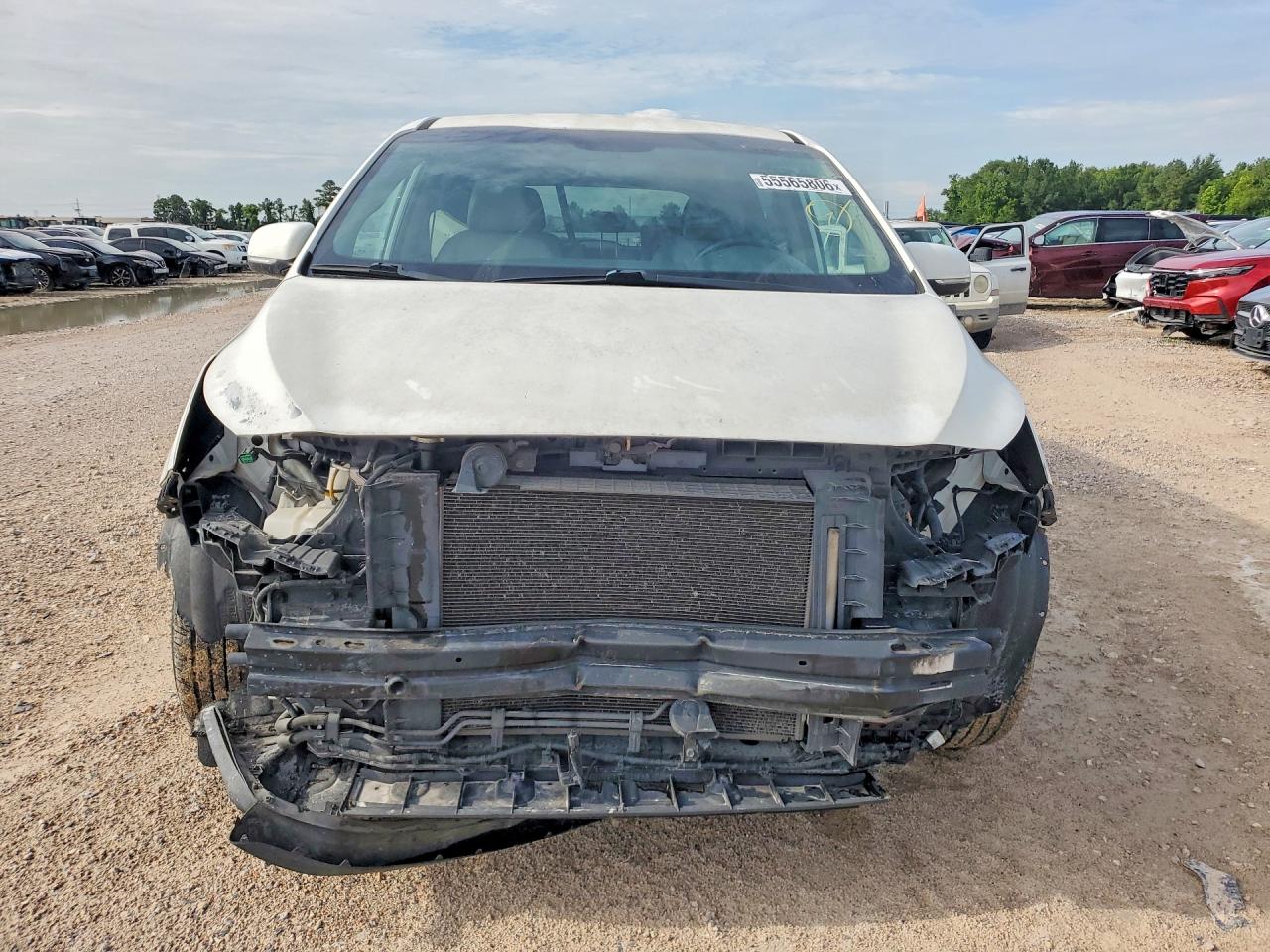 2015 Kia Sedona Lx White vin: KNDMB5C12F6021404