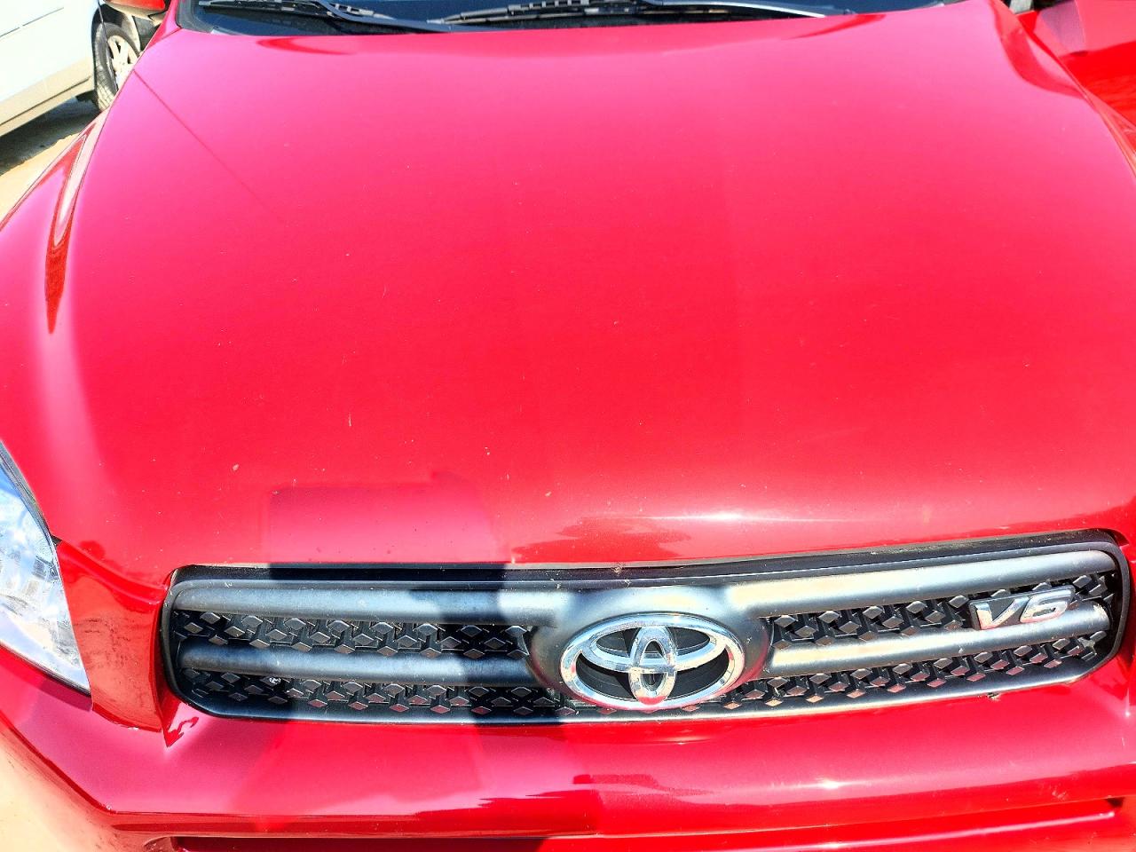 2008 Toyota Rav4 Sport Red vin: JTMBK32V585047259