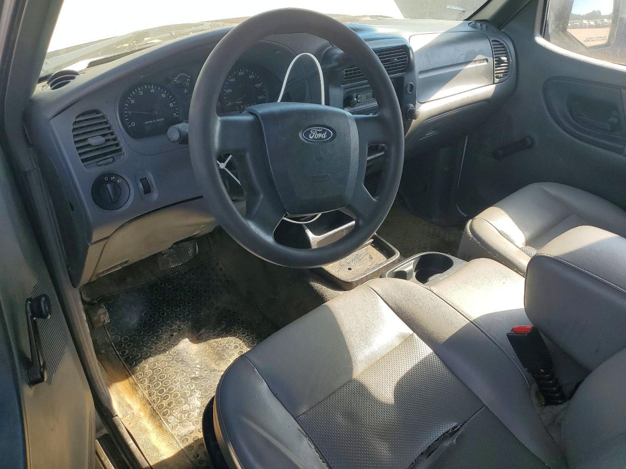 2011 Ford Ranger White vin: 1FTKR1AD3BPA02969