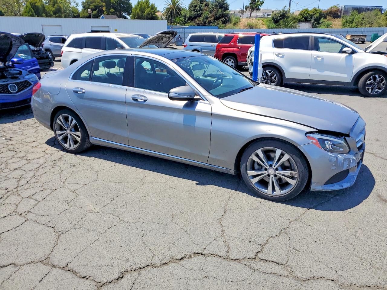2015 Mercedes-benz C 300 Silver vin: 55SWF4JB3FU065661