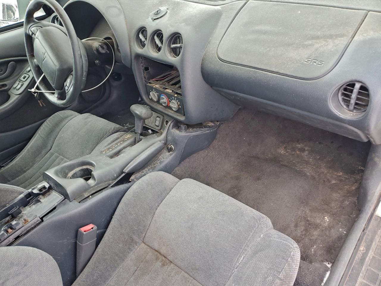 1998 Pontiac Firebird White vin: 2G2FS22K7W2227888