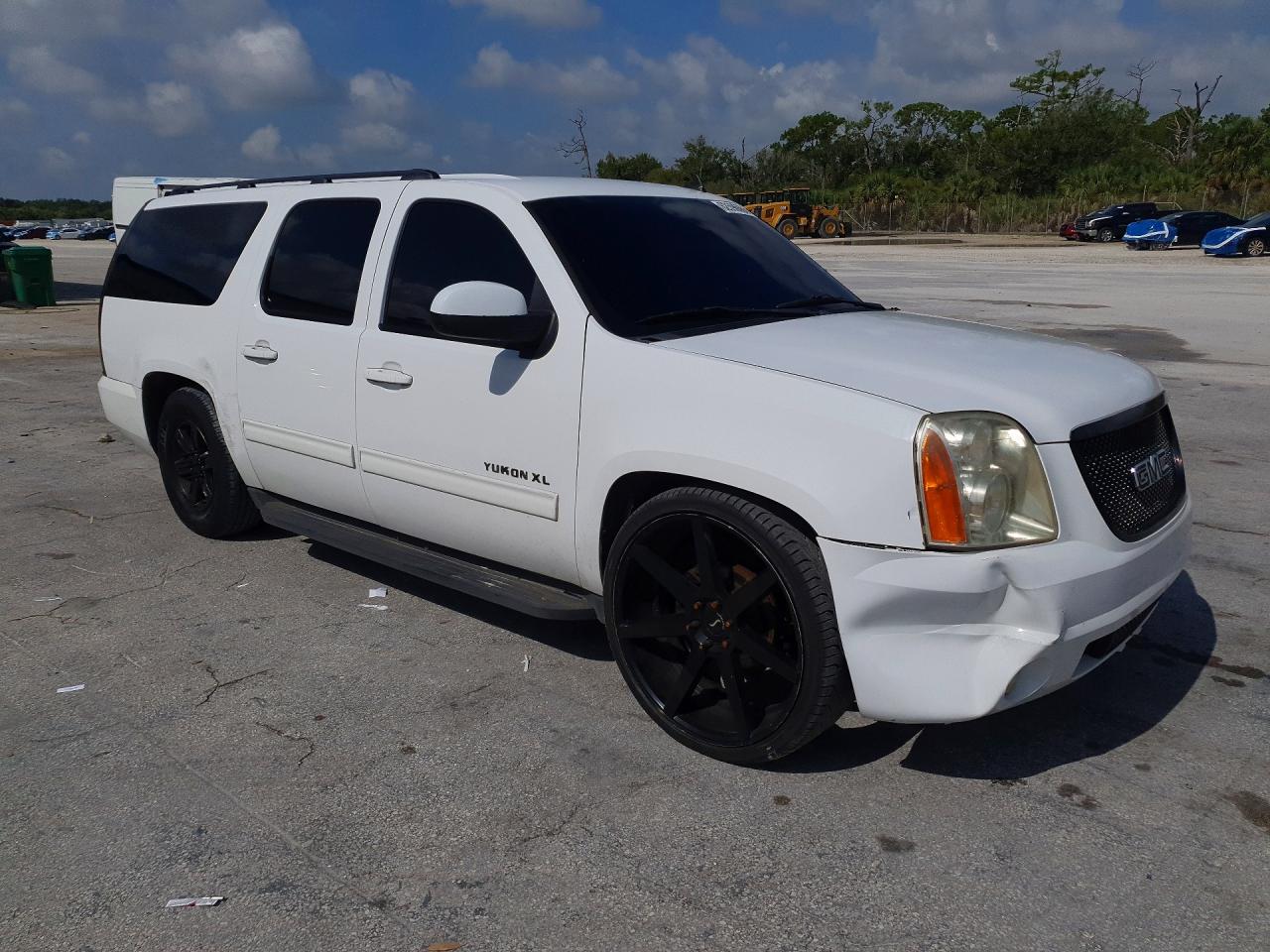 2011 Gmc Yukon Xl C1500 Slt White vin: 1GKS1KE00BR391860