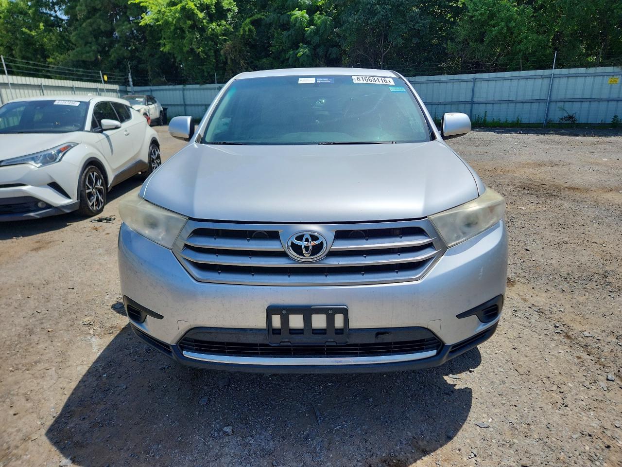2013 Toyota Highlander Base Silver vin: 5TDZA3EH2DS044816