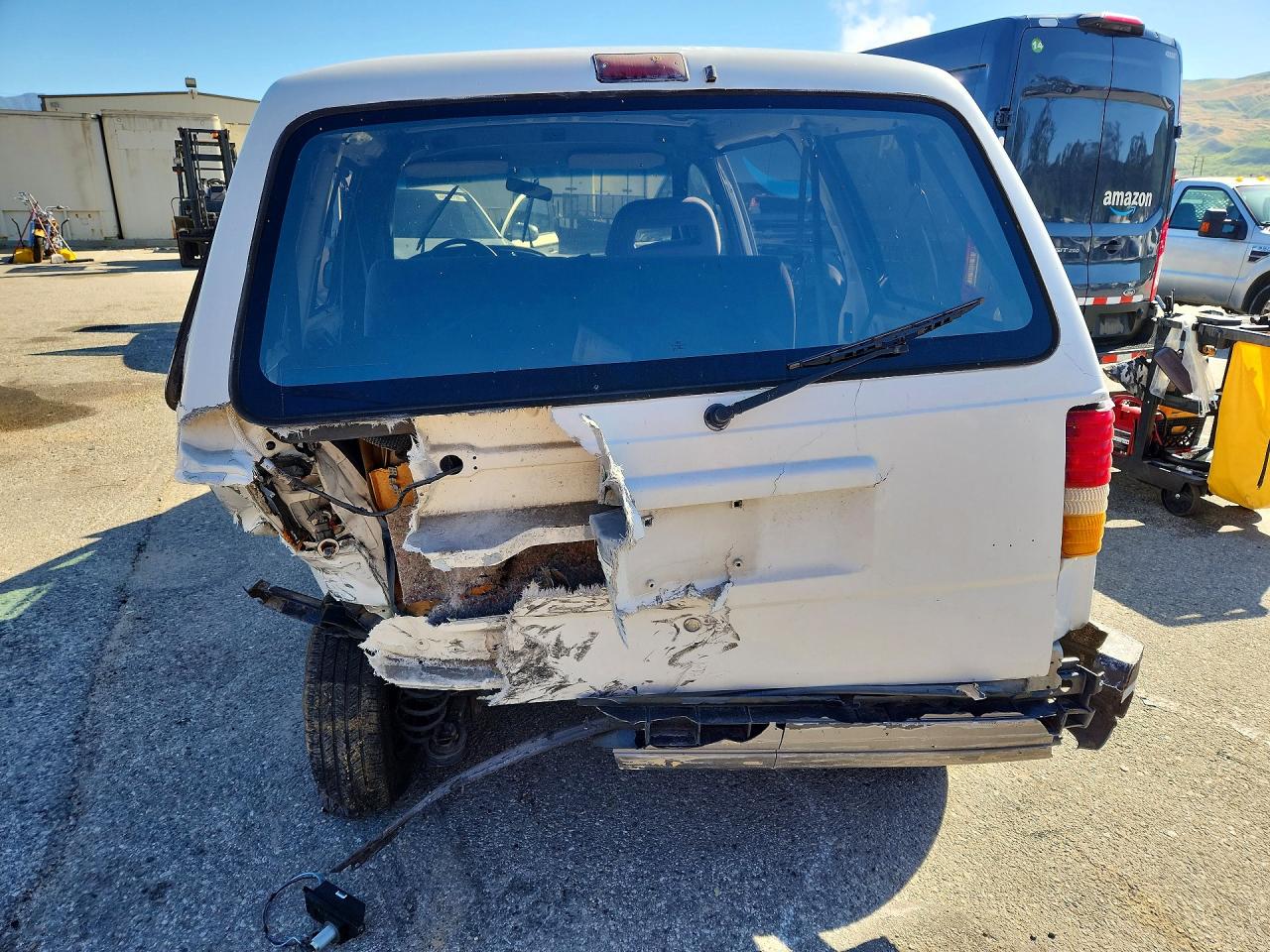 1996 Ford Aerostar White vin: 1FMCA11U6TZB40244