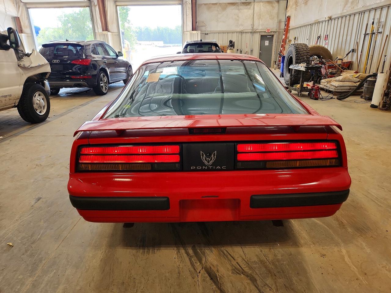 1989 Pontiac Firebird Red vin: 1G2FS21S7KL213212