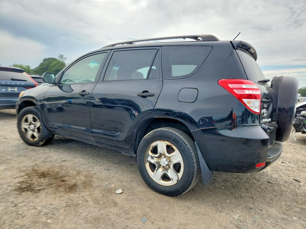 2010 Toyota Rav4 Base Черный vin: JTMBF4DV5AD025653