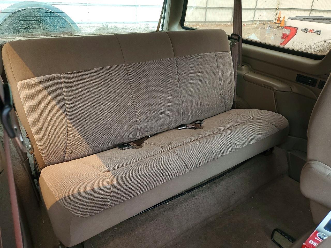 1995 Ford Bronco U100 White vin: 1FMEU15NXSLB15819