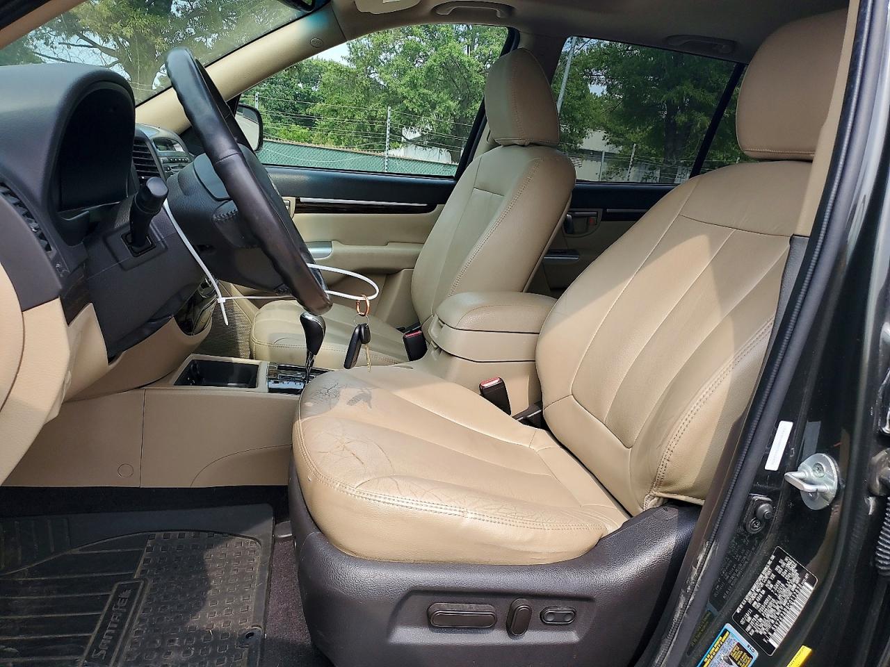 2012 Hyundai Santa Fe Limited Charcoal vin: 5XYZK3AB9CG112636