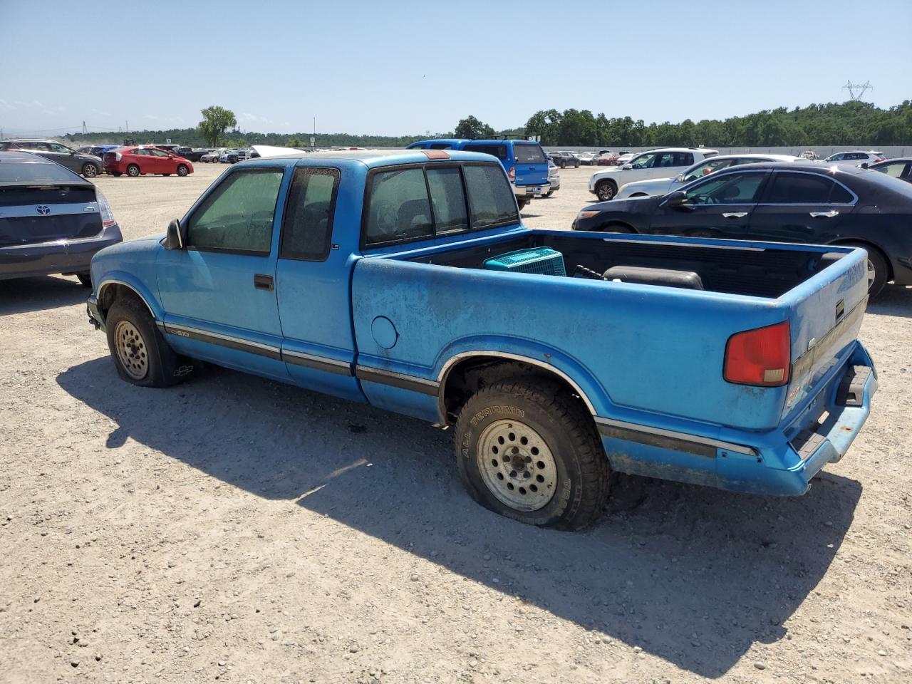 1994 Chevrolet S Truck S10 Blue vin: 1GCDT19W0R8147553
