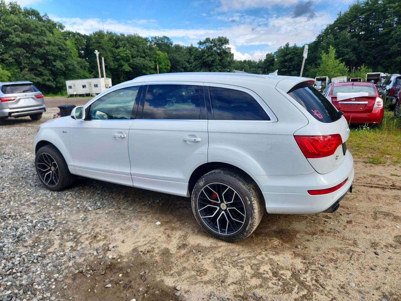 2015 Audi Q7 Prestige White vin: WA1DGAFE6FD023266
