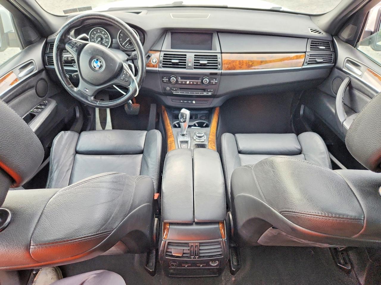 2013 Bmw X5 Xdrive35i Белый vin: 5UXZV4C53DL994234