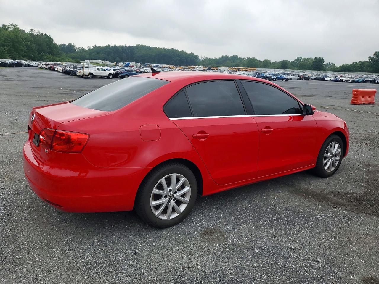 2014 Volkswagen Jetta Se Красный vin: 3VWD17AJ7EM373570