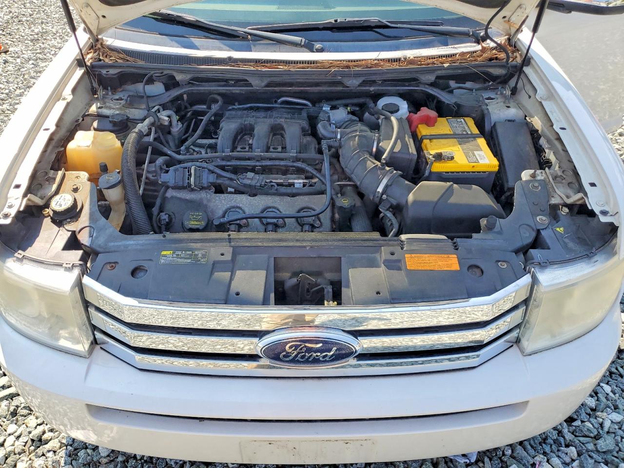 2009 Ford Flex Limited White vin: 2FMEK63C69BA15134