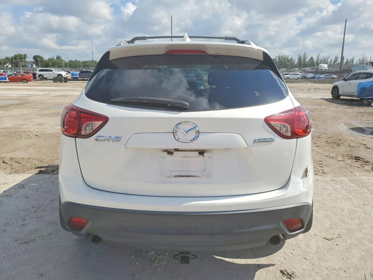 2015 Mazda Cx-5 Touring White vin: JM3KE2CY6F0501062
