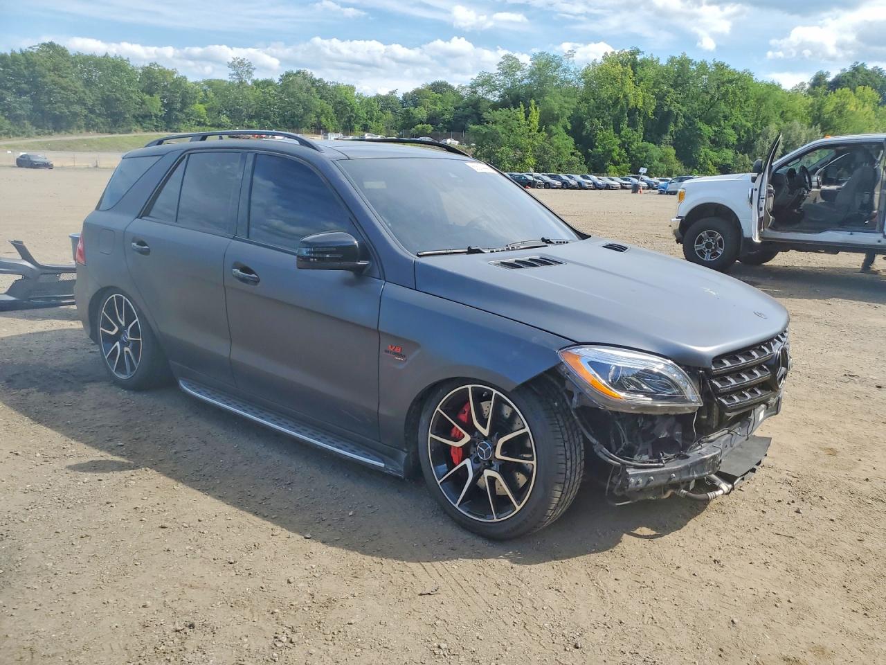 2015 Mercedes-benz Ml 63 Amg Charcoal vin: 4JGDA7EB5FA572696