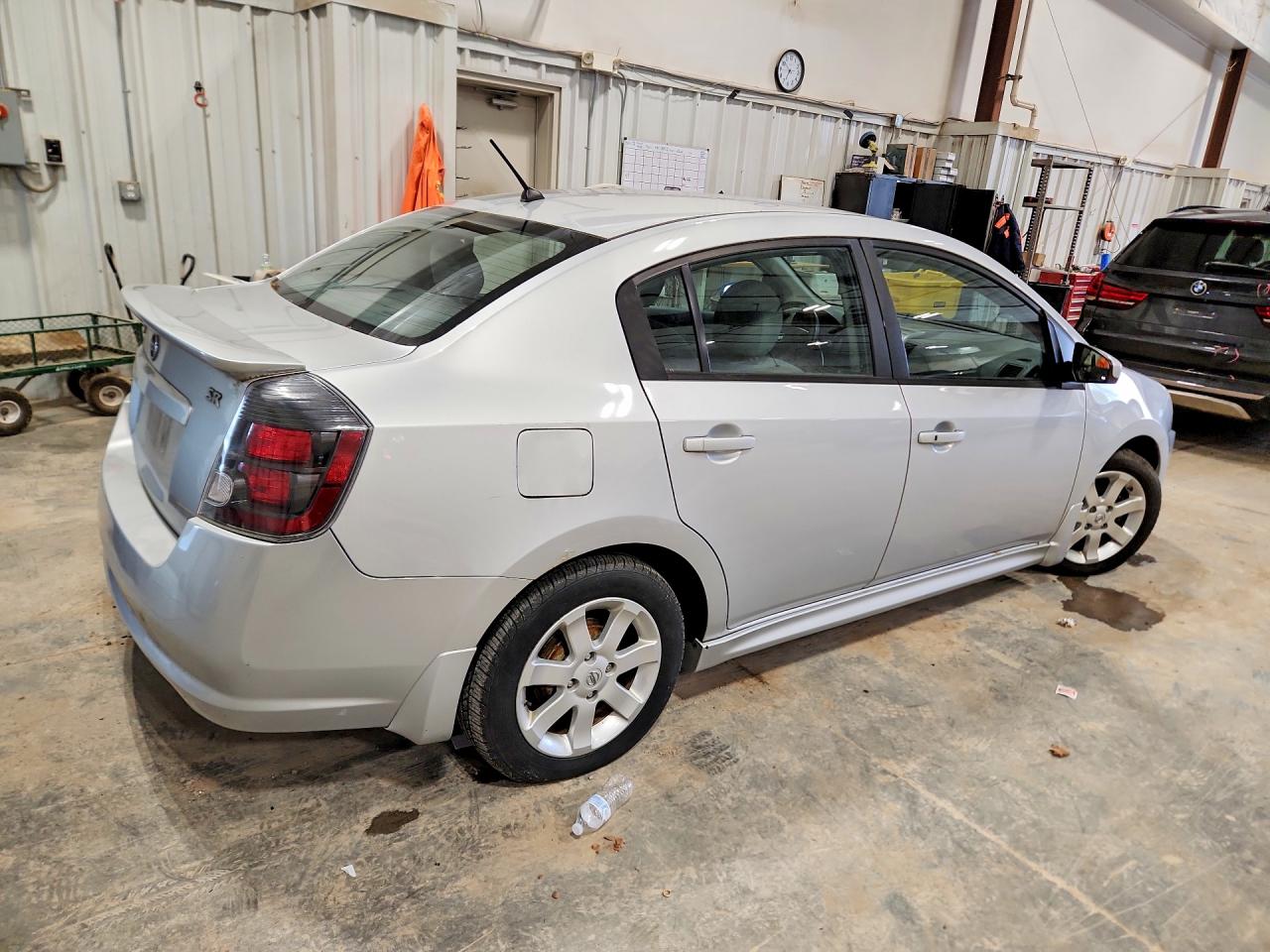 2011 Nissan Sentra 2.0 Silver vin: 3N1AB6AP7BL651714