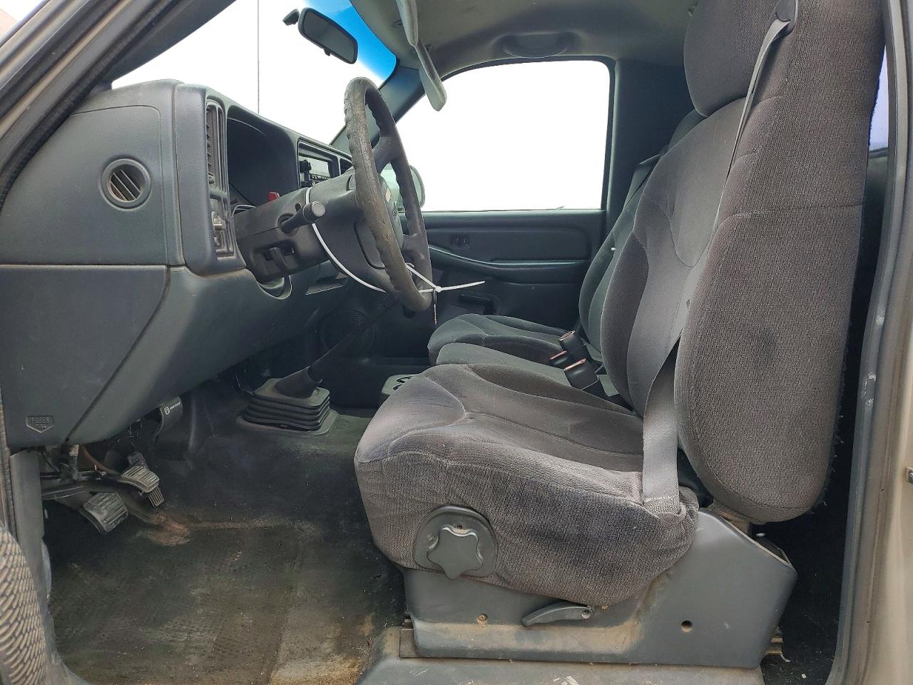 2000 Gmc New Sierra C1500 Two Tone vin: 1GTEC14W8YZ293915