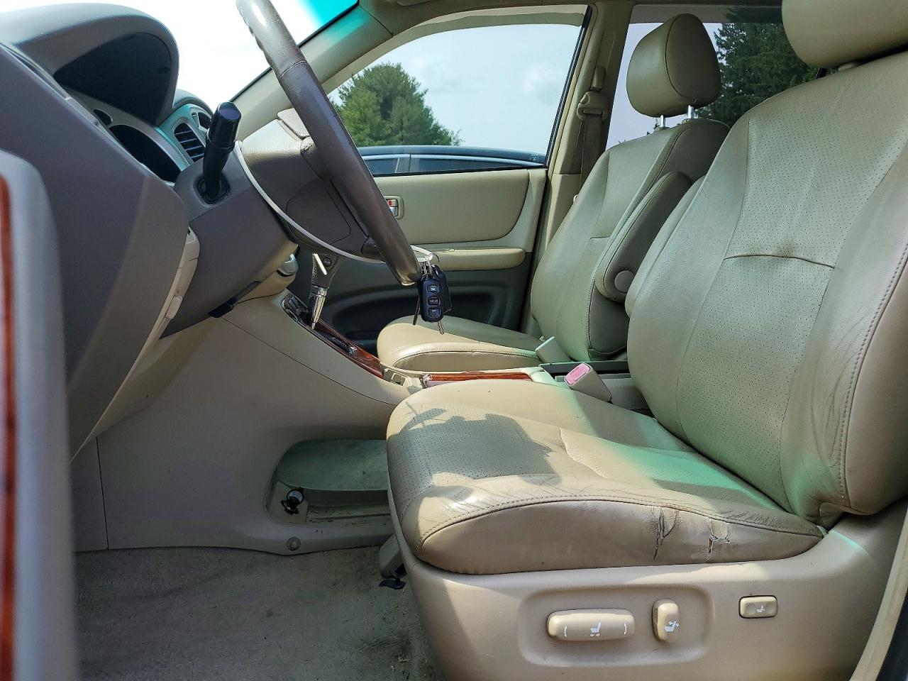2007 Toyota Highlander Limited White vin: JTEEP21A670203386