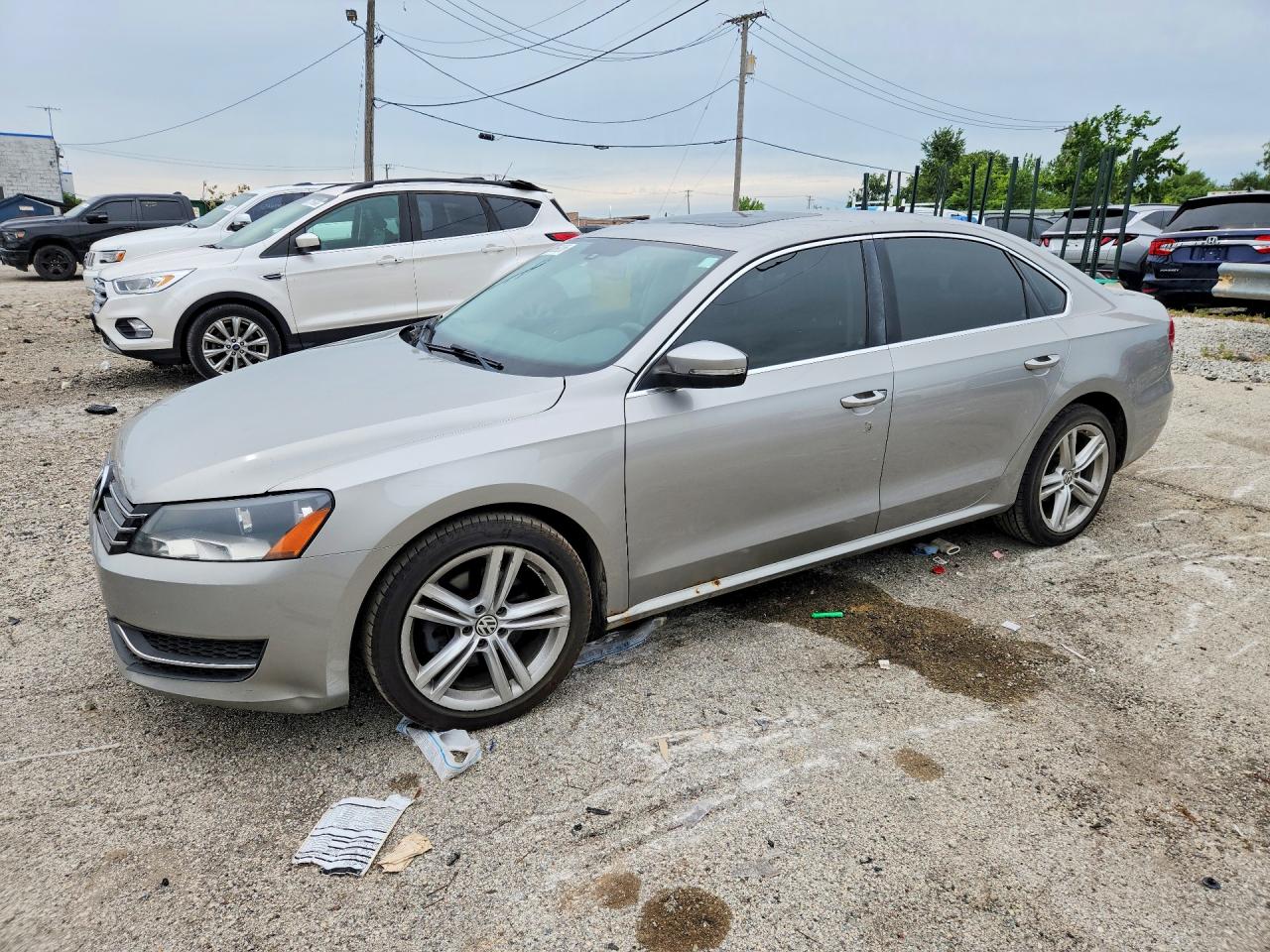 2014 Volkswagen Passat Se Серебряный vin: 1VWBS7A31EC053328