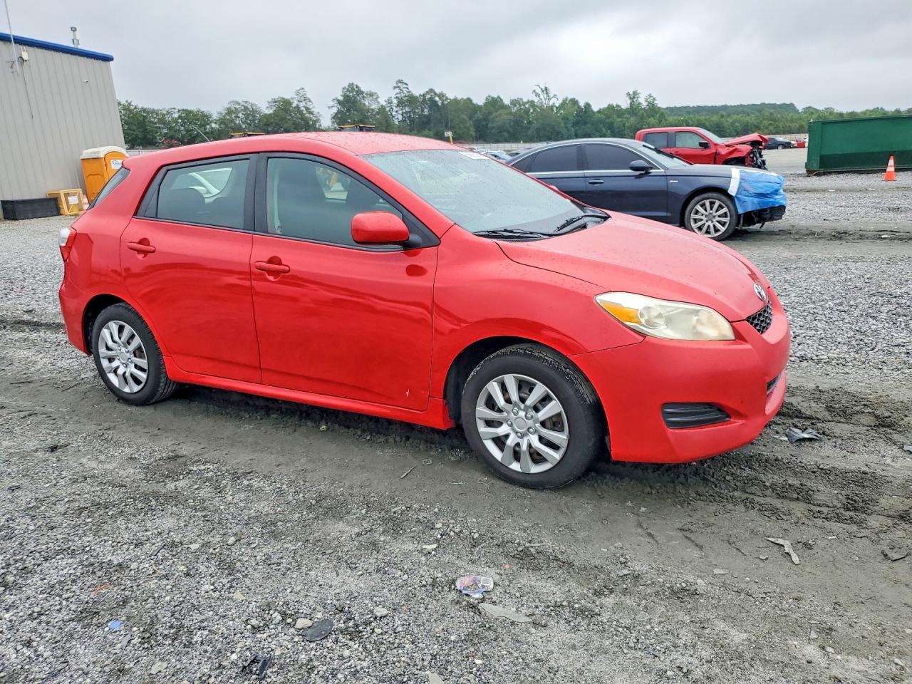 2009 Toyota Matrix Base Red vin: 2T1KU40E19C160648
