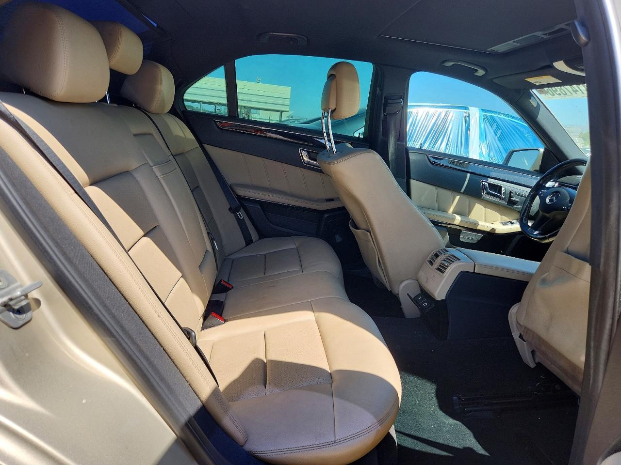 2011 Mercedes-benz E 350 Gold vin: WDDHF5GB4BA275024