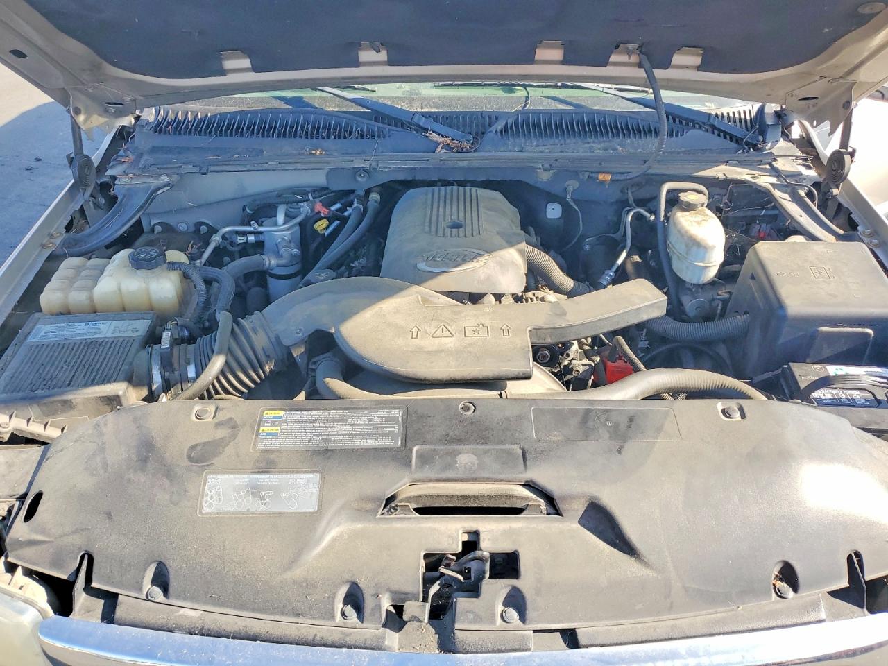2004 Gmc Yukon Xl K1500 Gray vin: 3GKFK16T74G185519