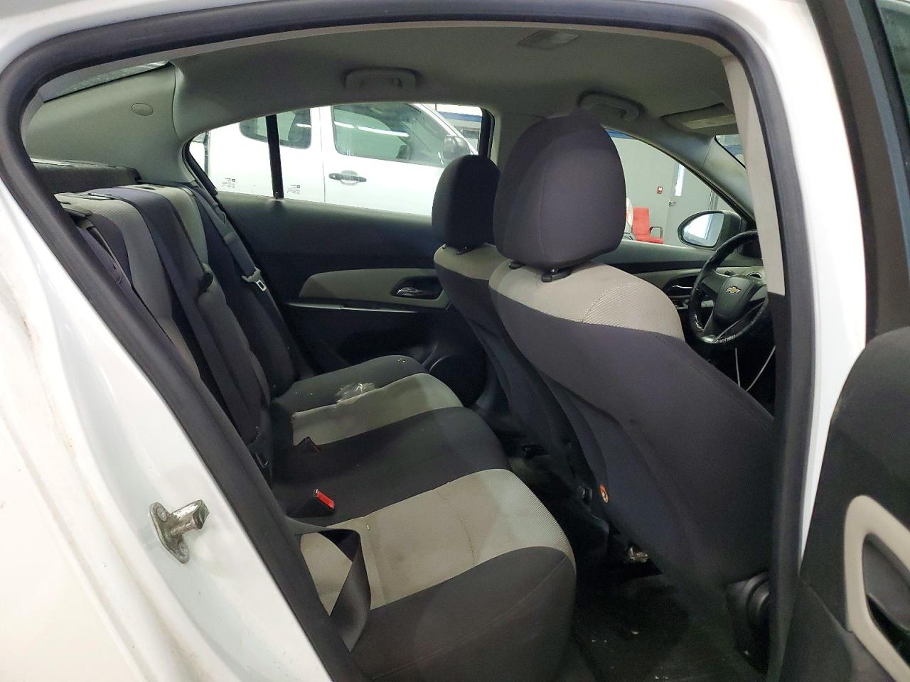 2012 Chevrolet Cruze Ls Белый vin: 1G1PC5SH8C7383163
