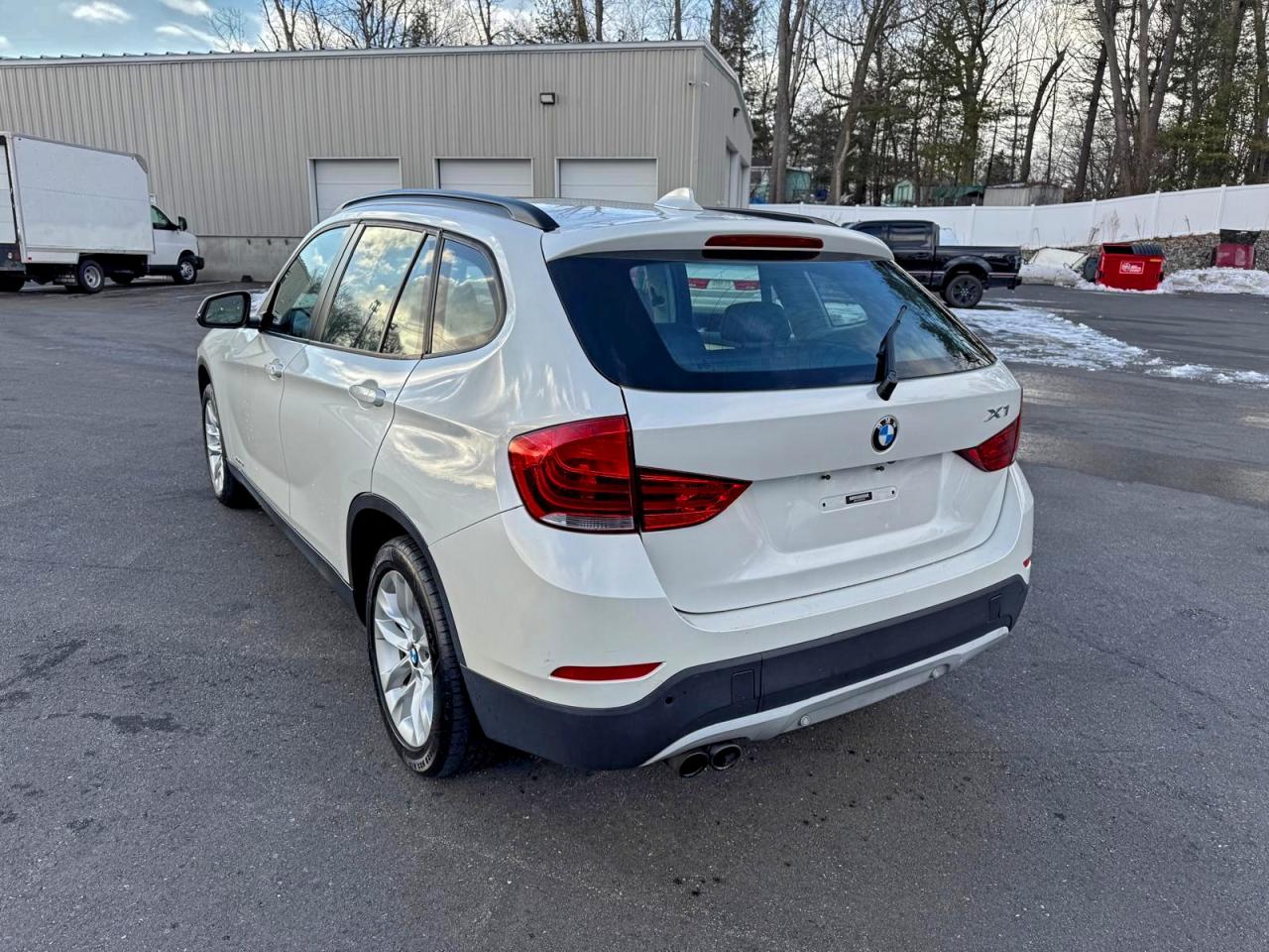 2015 Bmw X1 Xdrive28i White vin: WBAVL1C52FVY35536