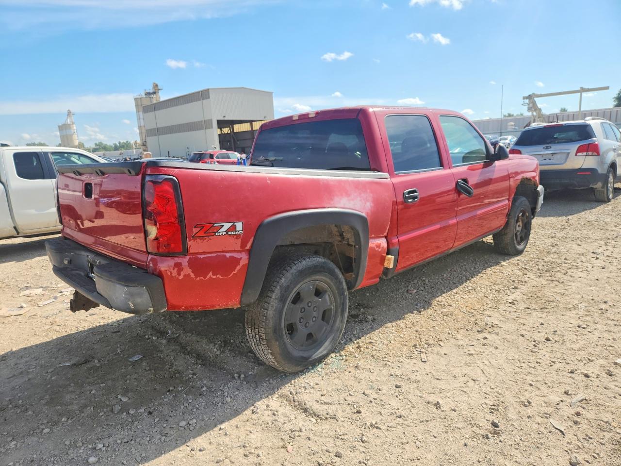 2005 Chevrolet Silverado K1500 Red vin: 2GCEK13T151208346