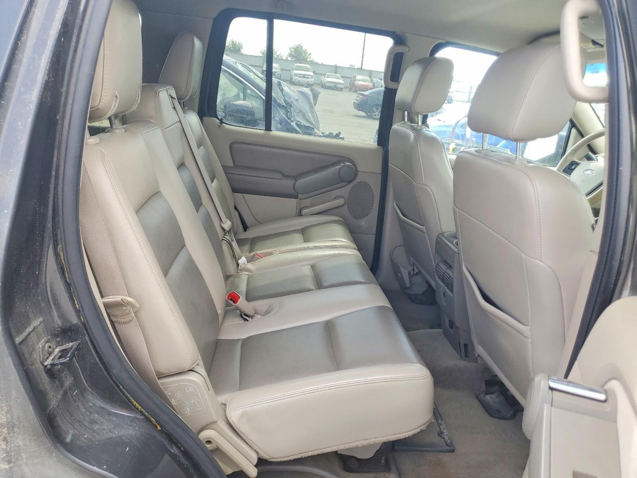 2007 Ford Explorer Xlt Black vin: 1FMEU73E77UB65438
