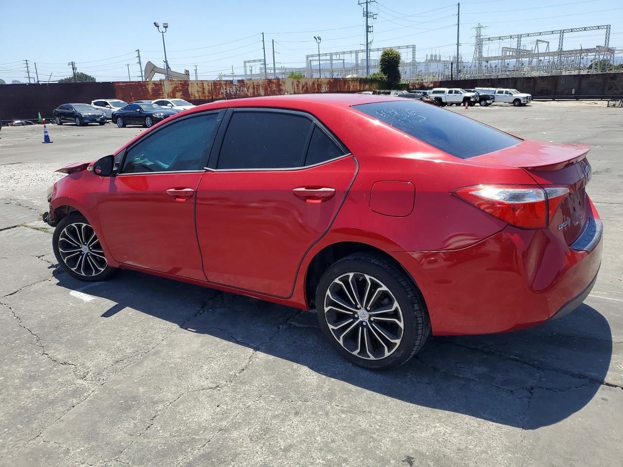 2014 Toyota Corolla S Plus Red vin: 5YFBURHE5EP133304