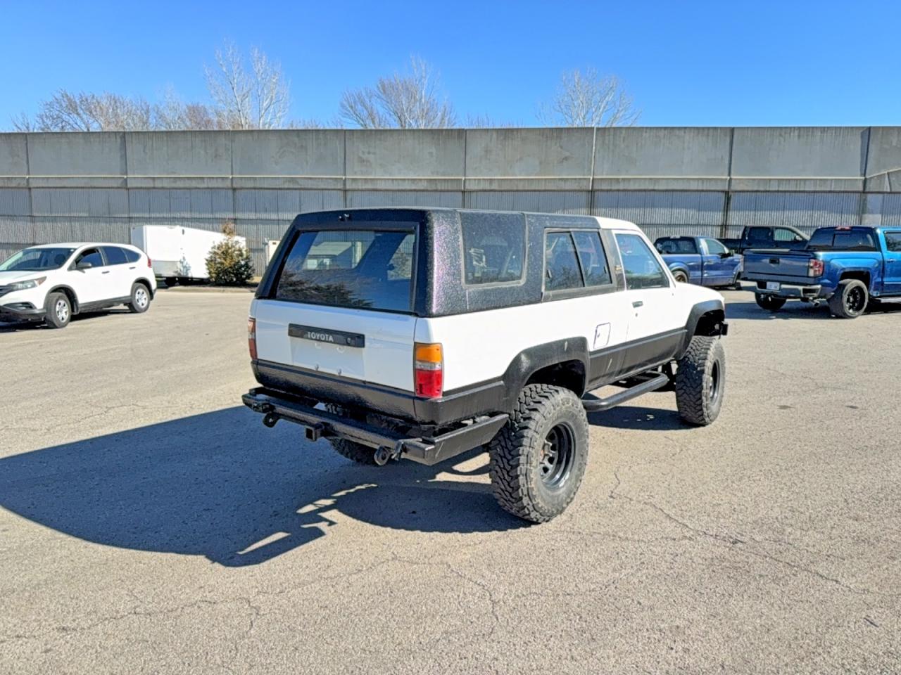 1988 Toyota 4runner Vn66 Sr5 White vin: JT3VN66W1J0002906