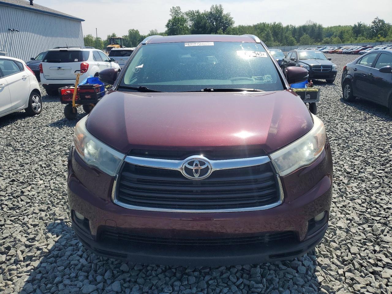 2015 Toyota Highlander Xle Maroon vin: 5TDJKRFH5FS172658