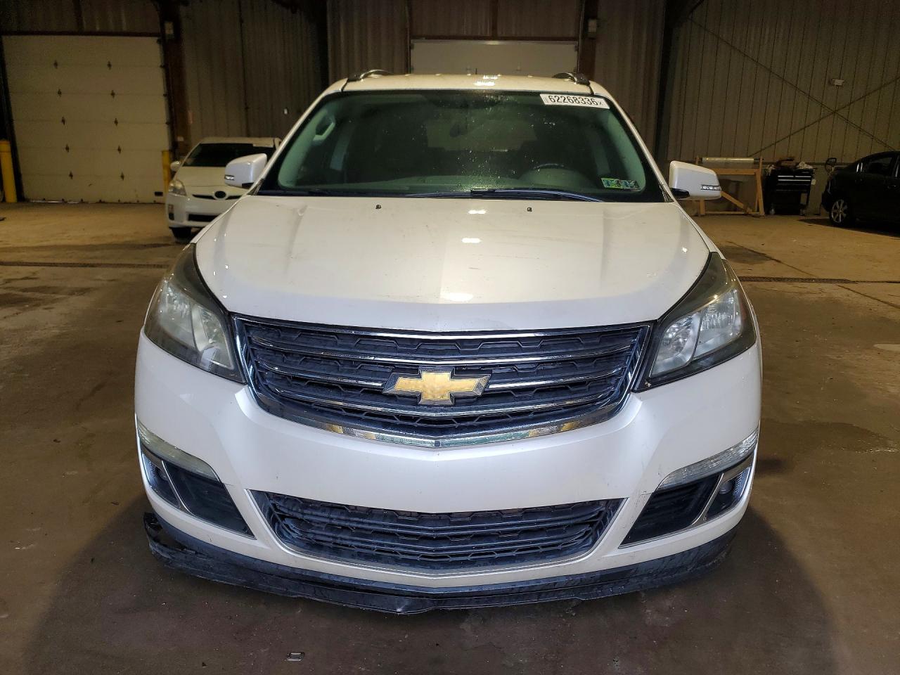 2014 Chevrolet Traverse Lt White vin: 1GNKVGKDXEJ337819