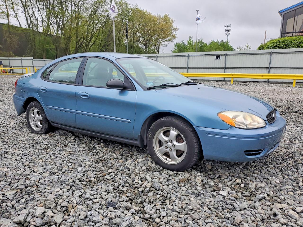 2005 Ford Taurus Se Blue vin: 1FAFP53245A165119
