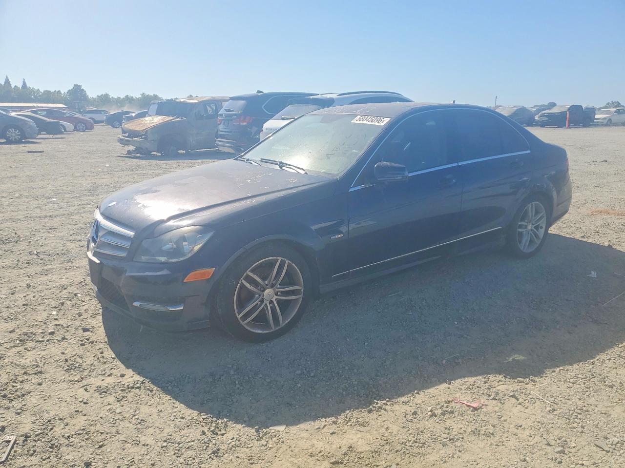 WDDGF4HB2CA615826