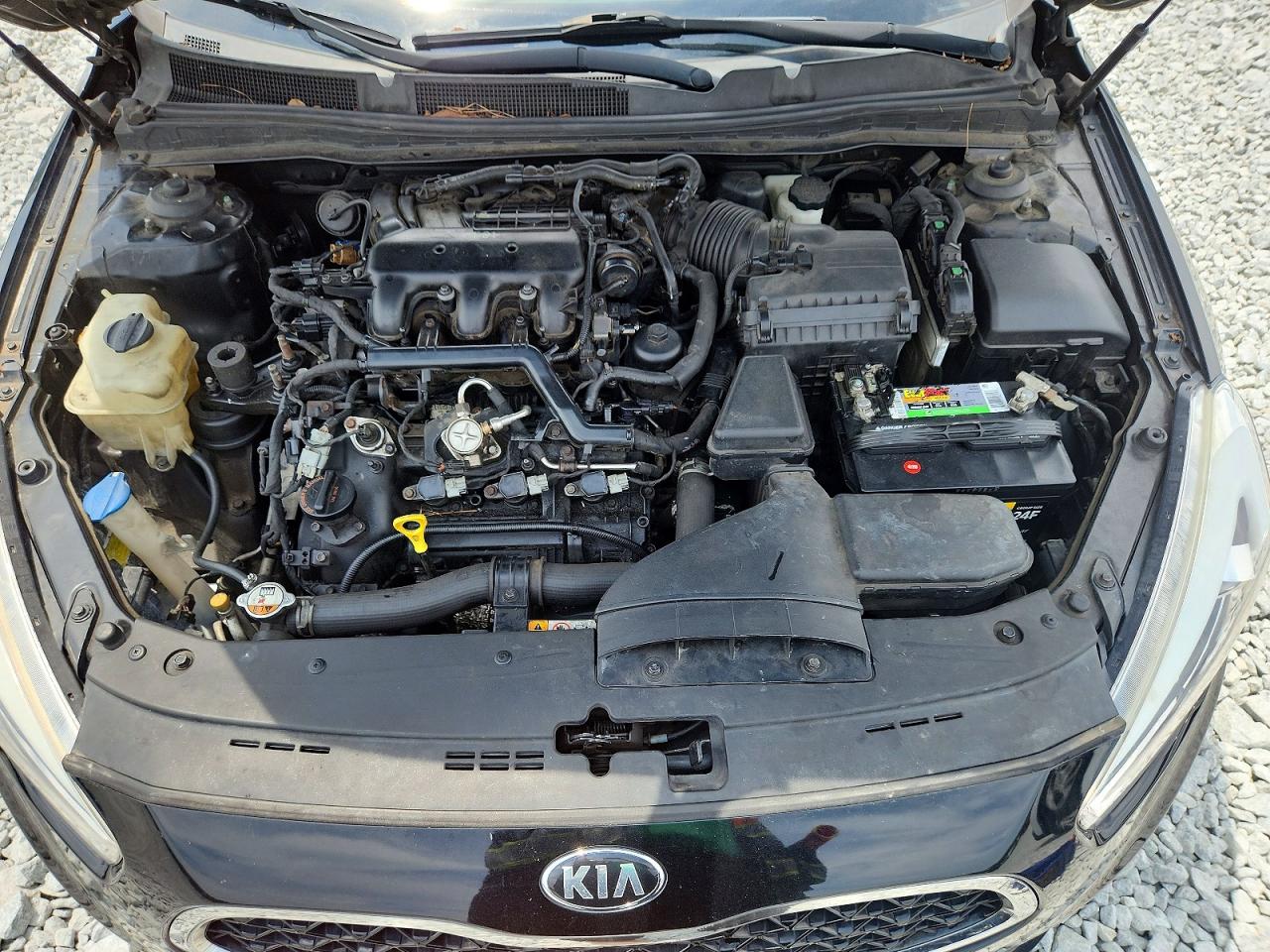 2014 Kia Cadenza Premium Black vin: KNALN4D74E5148348