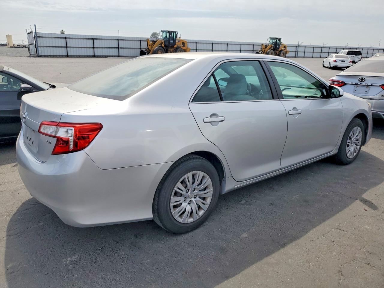 2012 Toyota Camry Le Silver vin: 4T1BF1FK5CU008013